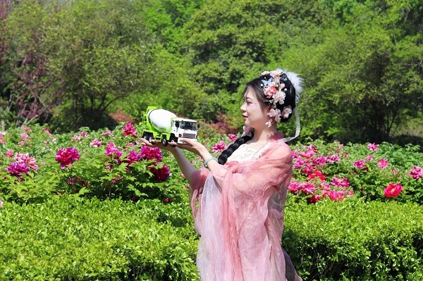 【公司新聞】美！太美了！快來欣賞凌宇“牡丹仙子”